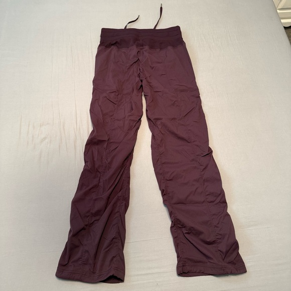 Lululemon Athletica - Purple Dance Studio Pants - Picture 4 of 5